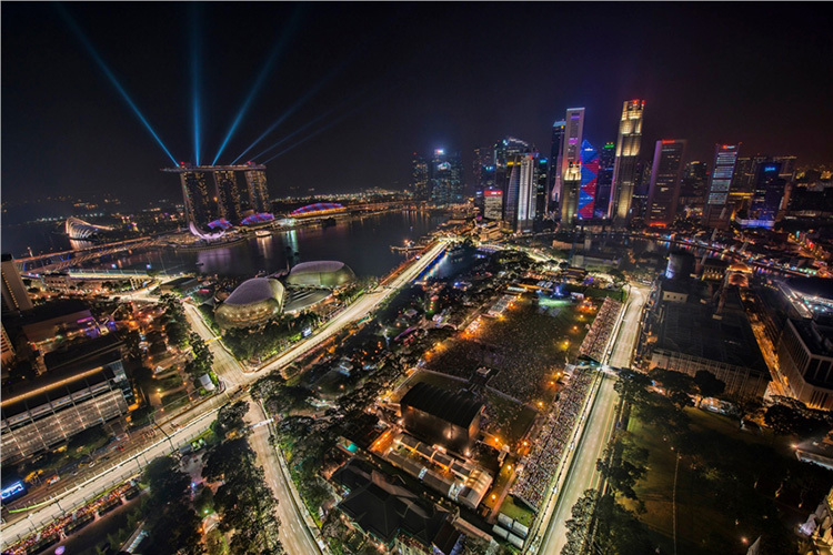 Einmalige Atmosphäre in Singapur