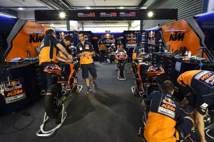 Die Garage von Red Bull, Moto3