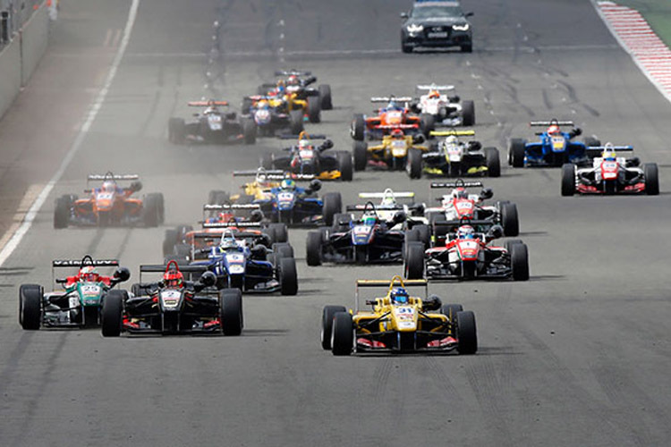 Von den insgesamt drei F3-EM-Rennen, die pro Rennwochenende stattfinden, werden zwei in voller Länge ausgestrahlt