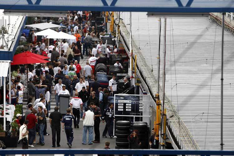 Das Chaos im Fahrerlager von Interlagos gehört bald der Vergangenheit an