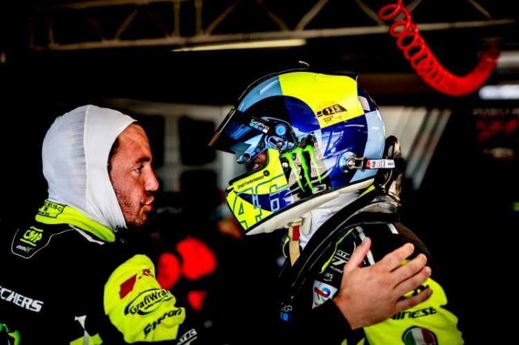 Valentino Rossi (re.) mit Frédéric Vervisch