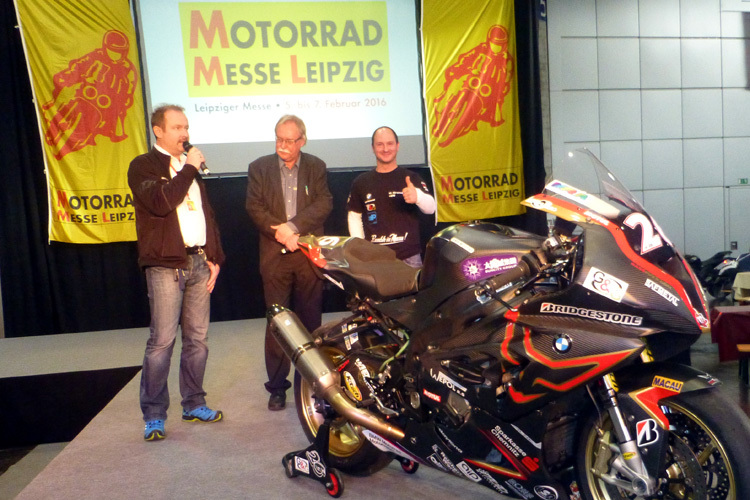Leipzig 2016: Torsten Schmidt (Organisation IRRC), Bernd Fulk (Moderation) und Didier Grams (Pilot IRRC und Roadracing)