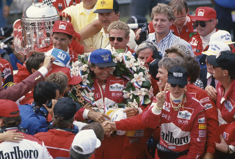 Emerson Fittipaldi nach seinem zweiten Indy-Sieg 1993
