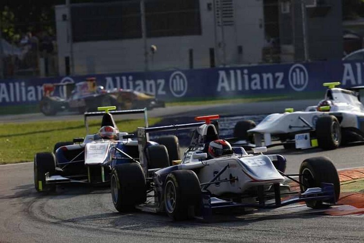 Actionsreiches GP3-Rennen in Monza