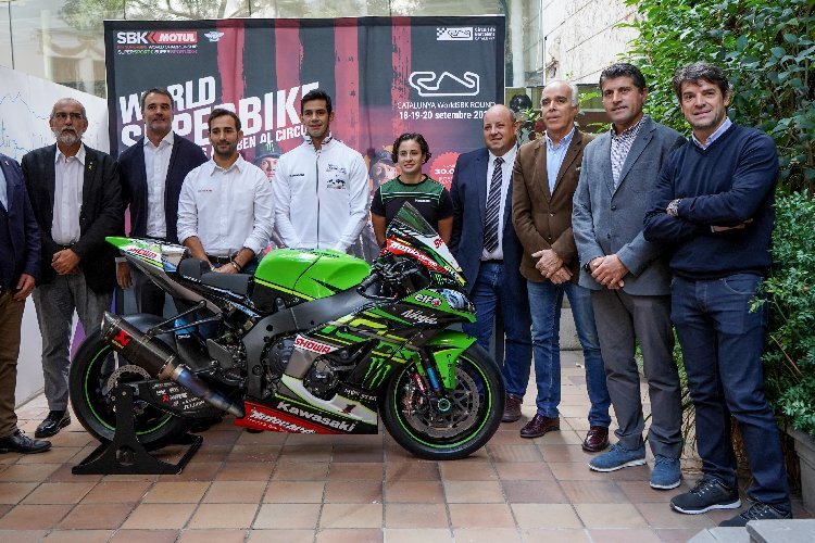 Unter anderem waren Ana Carrasco, Jordi Torres und Carlos Checa bei Bekanntgabe des SBK-Meetings in Barcelona anwesend