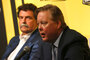 Brian France und Mike helton verkünden, dass Jeff Gordon als 13 Fahrer im Chase fahren darf