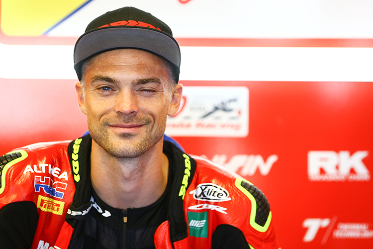 Leon Camier hat in der Superbike-WM nch eine Rechnung offen