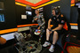 Colin Edwards im Military-Look mit Crew-Chief Sergio Verbena