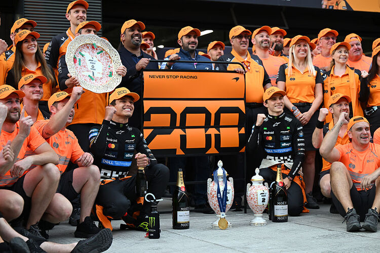 Doppelte Feierlichkeiten bei McLaren zum 200. GP-Sieg: Norris wurde Erster, Piastri Zweiter