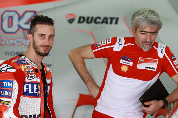 Andrea Dovizioso mit Ducati-Rennchef Gigi Dall'Igna 