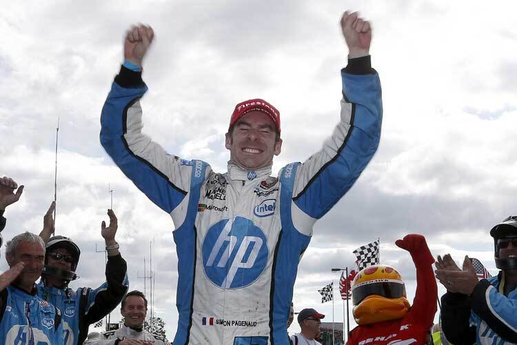Simon Pagenaud feiert seinen ersten IndyCar-Sieg