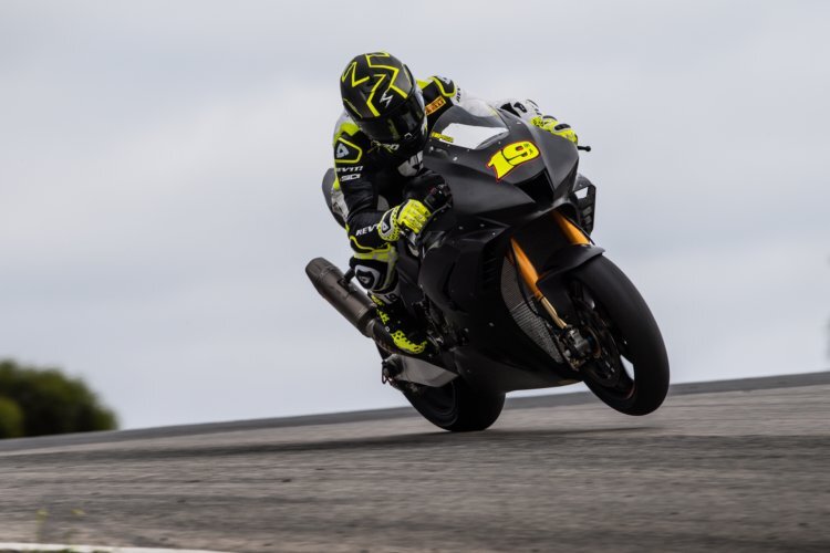 Alvaro Bautista mit der neuen CBR1000RR-R