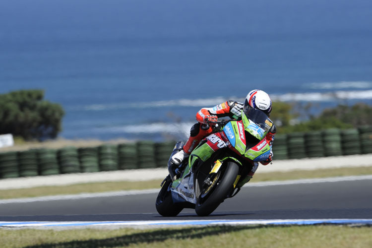 Joan Lascorz vor der prächtigen Kulisse von Phillip Island