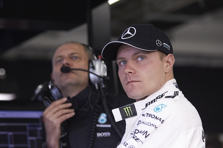 Valtteri Bottas muss seine Chance gegen Sebastian Vettel nutzen