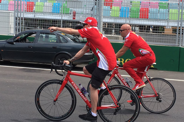 Kimi Räikkönen: Streckenbesichtigung auf dem Rad