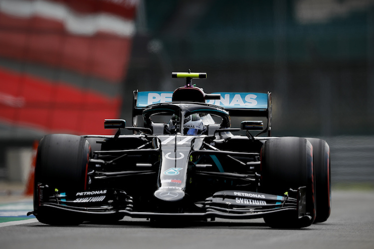 Valtteri Bottas sicherte sich die Pole zum zweiten Silverstone-Rennen