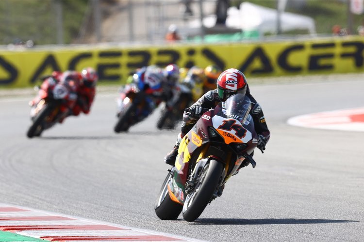 Sam Lowes führte bereits Superbike-Rennen an