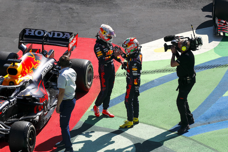 Max Verstappen und Sergio Pérez