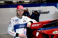 Werksfahrer: Stefan Mücke in der Ford-Box