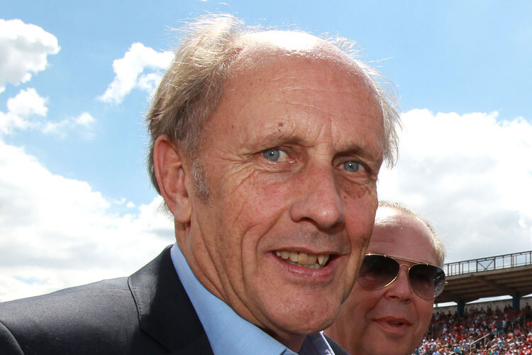 Hans-Joachim Stuck glaubt a, dass Sebastian Vettel weiter siegen wird