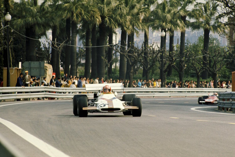 Jo Siffert vor Clay Regazzoni in Montjuich/Barcelona 1971