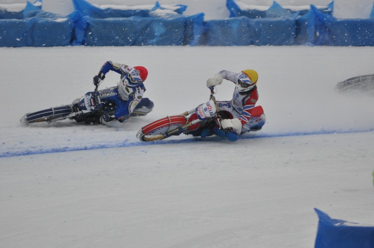 Die russische Eisspeedway-Meisterschaft