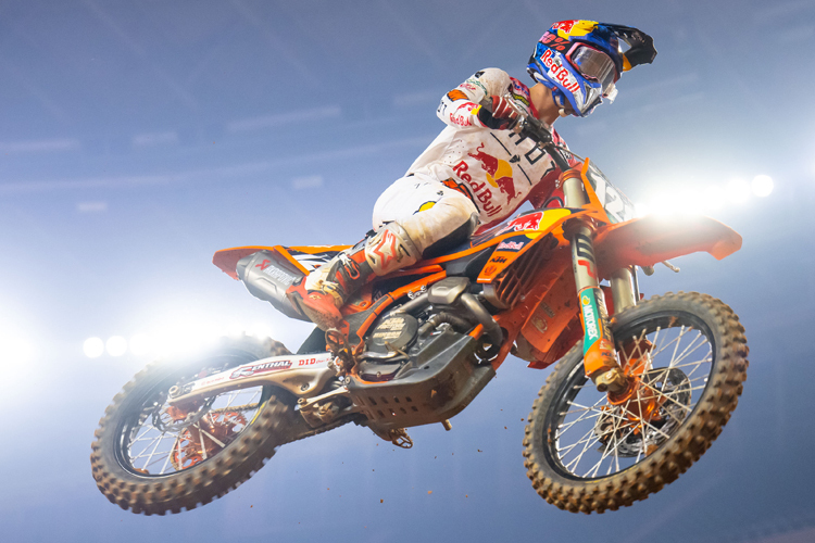 Tom Vialle steigert sich im Supercross