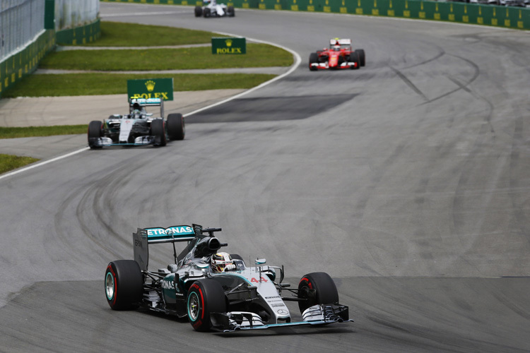 Kimi Räikkönen hinter den Mercedes: Hätte das Vettel besser gemacht?