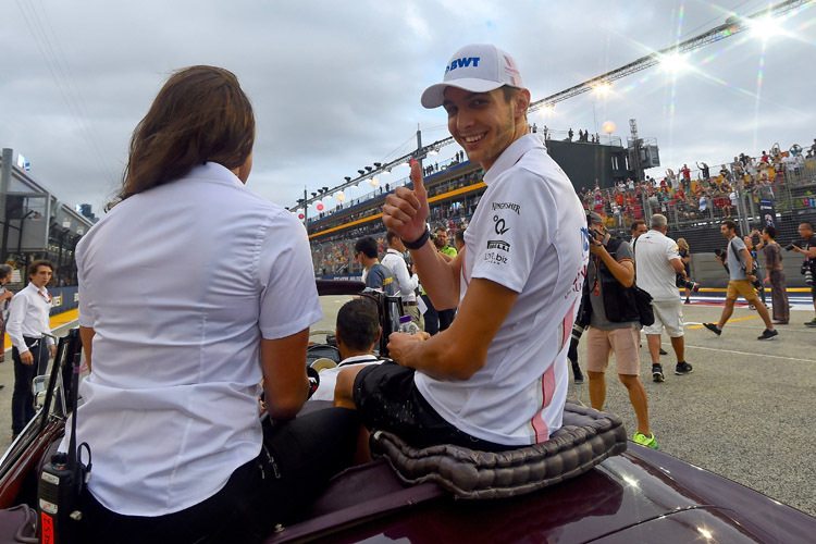 Freude über die Vertragsverlängerung: Esteban Ocon