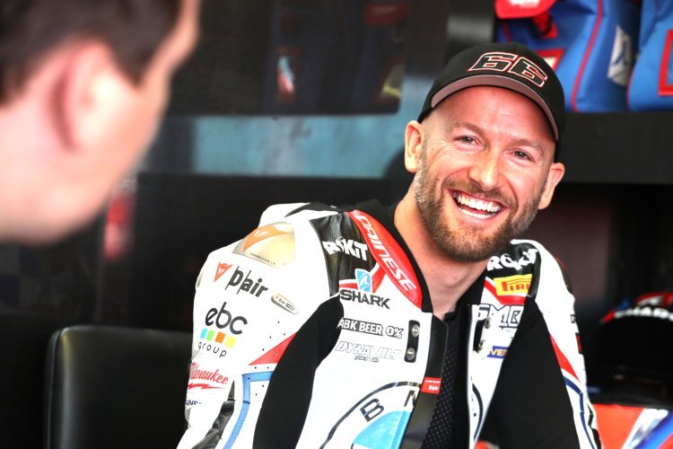 Tom Sykes kann wieder lachen