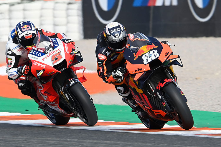 Miguel Oliveira (88) vor Johann Zarco (5)