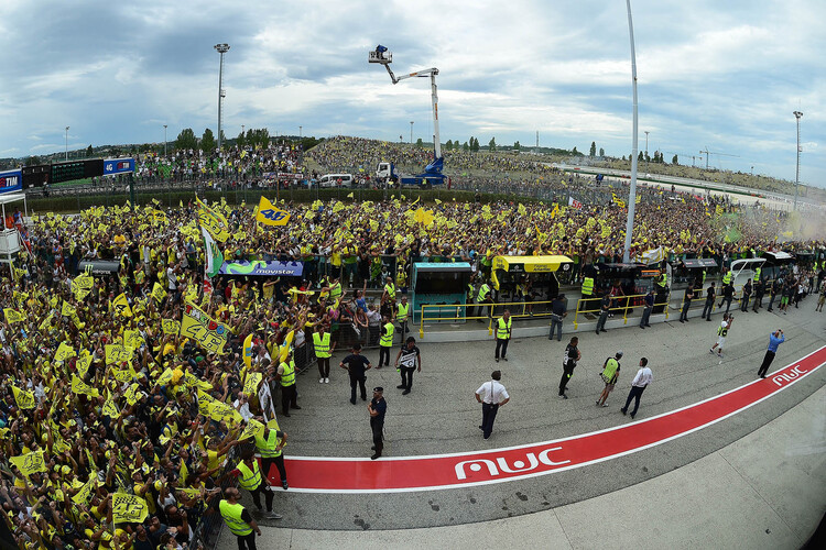 Misano-GP: Die Fans jubelten Rossi trotz des fünften Platzes zu