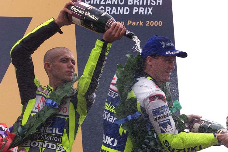 Valentino Rossi feierte im Jahr 2000 seinen ersten 500-ccm-Sieg in Donington