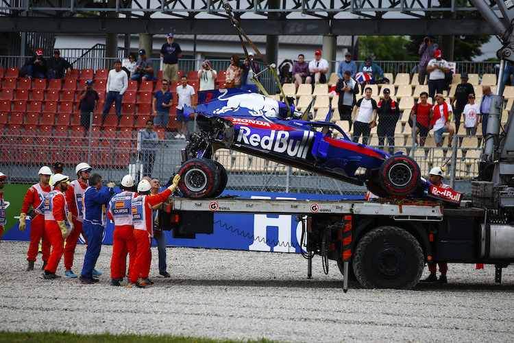 Der STR13 von Brendon Hartley war nach dem Crash nur noch Schrott