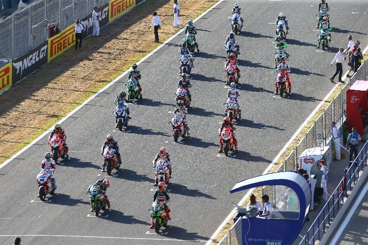 Die Startaufstellung der SBK in Argentinien mit drei Rookies