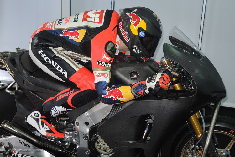 Stefan Bradl – erstmals mit agv-Helm