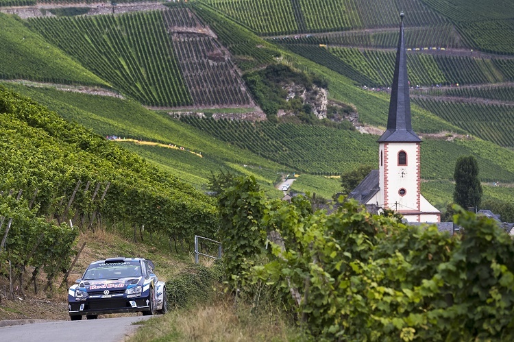 Sébastien Ogier wieder an der Spitze