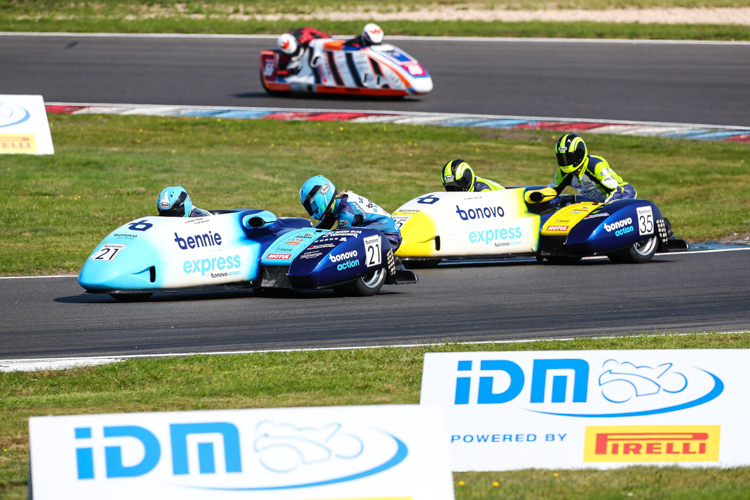 In der IDM Sidecar stehen an diesem Wochenende in Oschersleben die Entscheidungen an