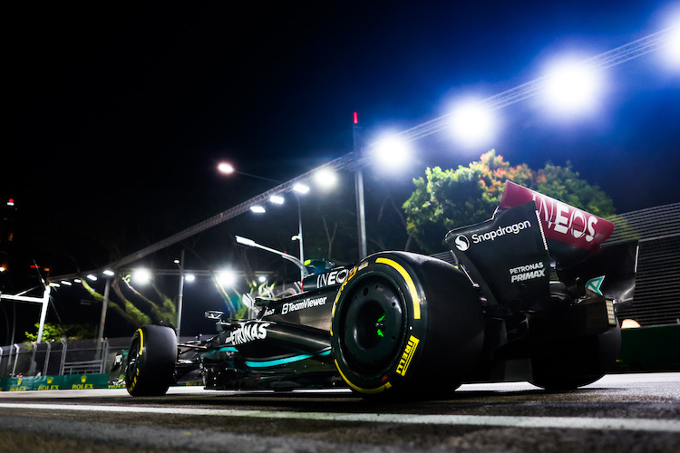 Lewis Hamilton blieb im Qualifying zum Singapur-GP deutlich langsamer als sein Teamkollege