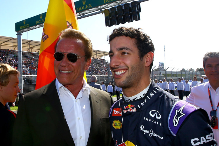 Beim Heimrennen in Australien hatte Daniel Ricciardo keinen Grund für Schweissausbrüche - er blieb sogar cool, als er Arnold Schwarzenegger traf