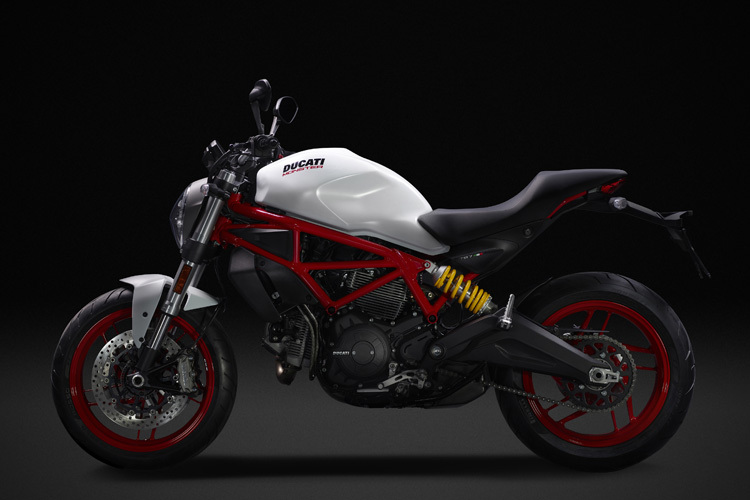 Auch das neueste Motorrad dieser Baureihe ist auf den ersten Blick als Ducati Monster zu erkennen