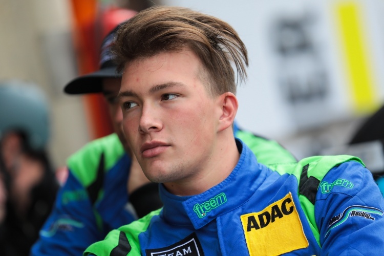 Constantin Schöll fährt 2020 im ADAC GT Masters