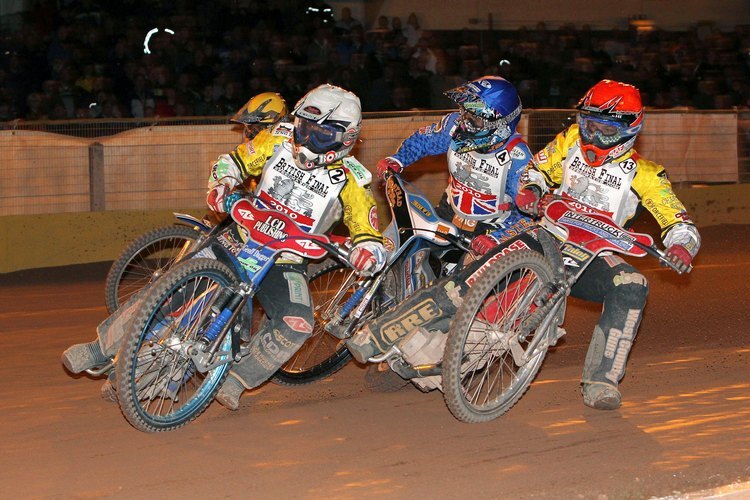 Finale: Harris vor King, Nicholls und Barker