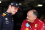 Max Verstappen und Ferrari-Teamchef Fred Vasseur