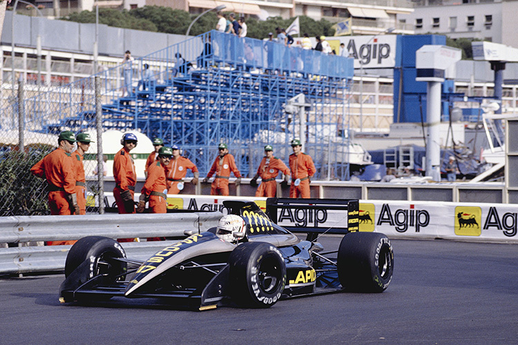 Gabriele Tarquini in Monaco 1990