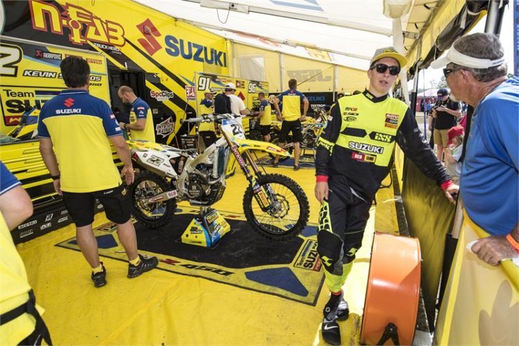 Bei Suzuki steht ein Umbruch an – 2018 soll es kein MX2-Team mehr geben