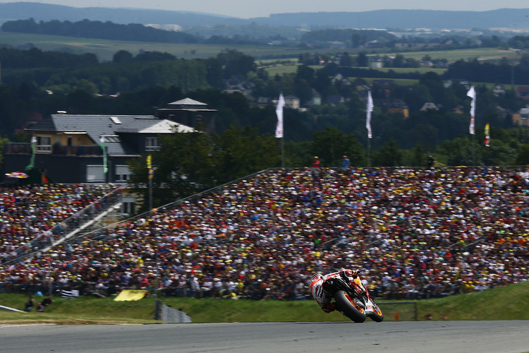 Sieger Marc Márquez beim Sachsenring-GP 2013