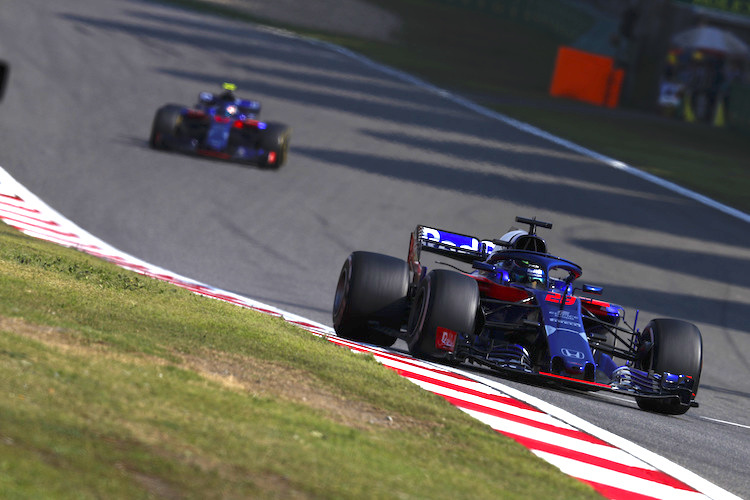 Pierre Gasly vor Brendon Hartley