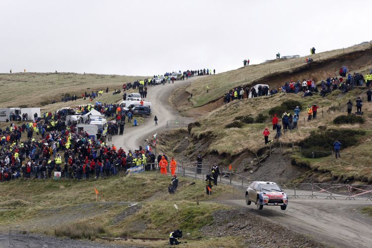 Spitzenreiter Sébastien Loeb in Wales