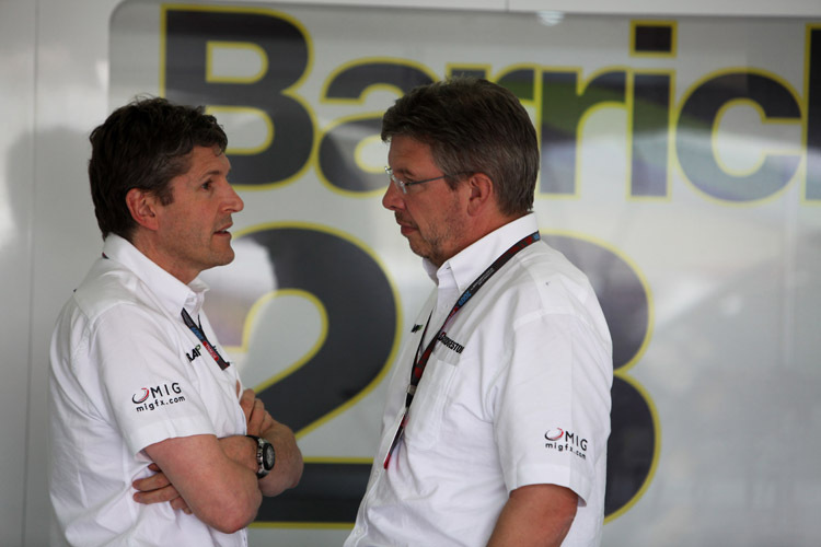 Fry und Brawn mit fetten Offerten befasst